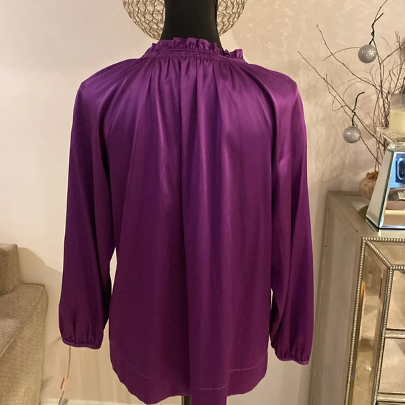 BCBGMaxAzria silk blouse size small - Picture 3 of 5